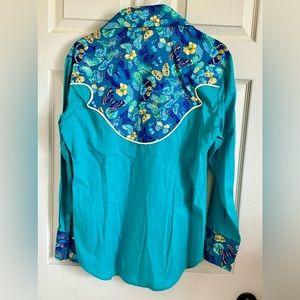 Custommade Western snap shirt Large 44 Bust NEW TEAL Butterflies Rhinestones